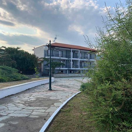 VrasnáThea Comfy Living公寓式酒店 外观 照片